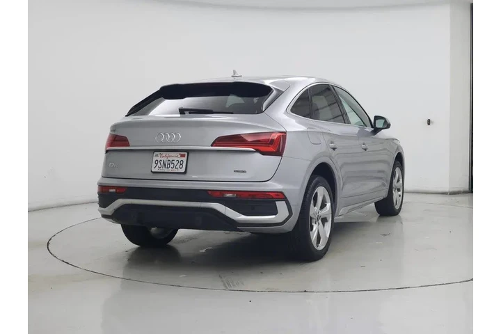 $25998 : Audi Q5 Sportback 2021 AWD q image 8