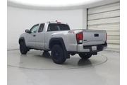 $35998 : Toyota Tacoma 2022 4x4 SR V6 thumbnail