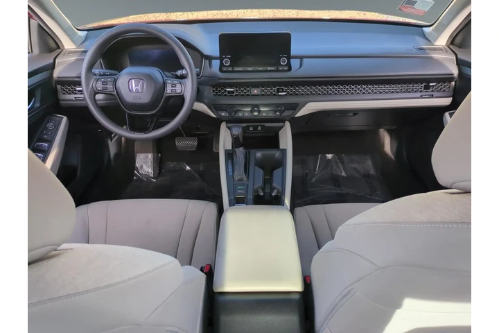 $28500 : Honda Accord 2023 image 10