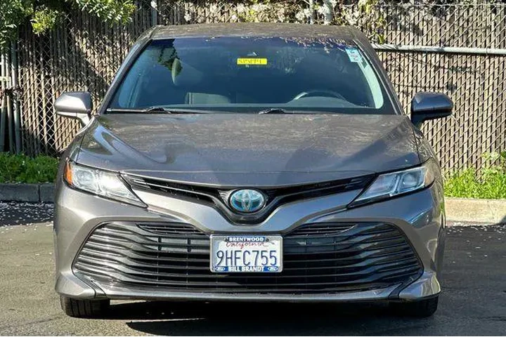 $16519 : Toyota Camry Hybrid 2018 LE image 6