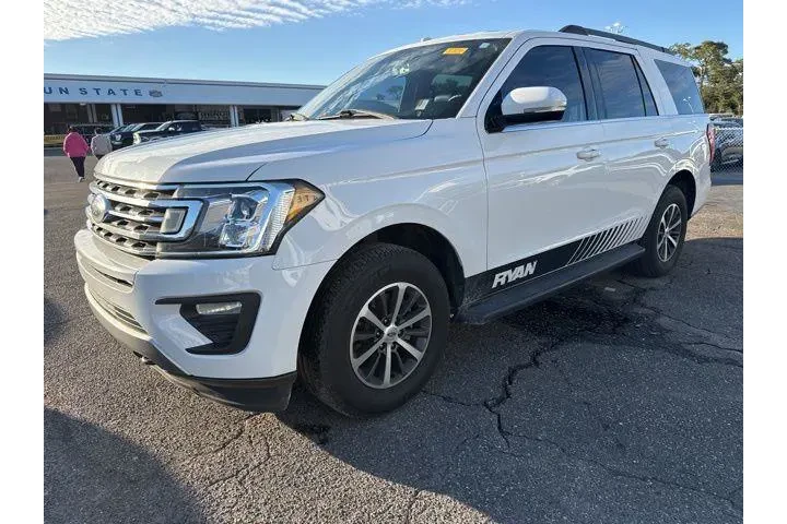 $14591 : Ford Expedition 2018 4x4 XLT image 5