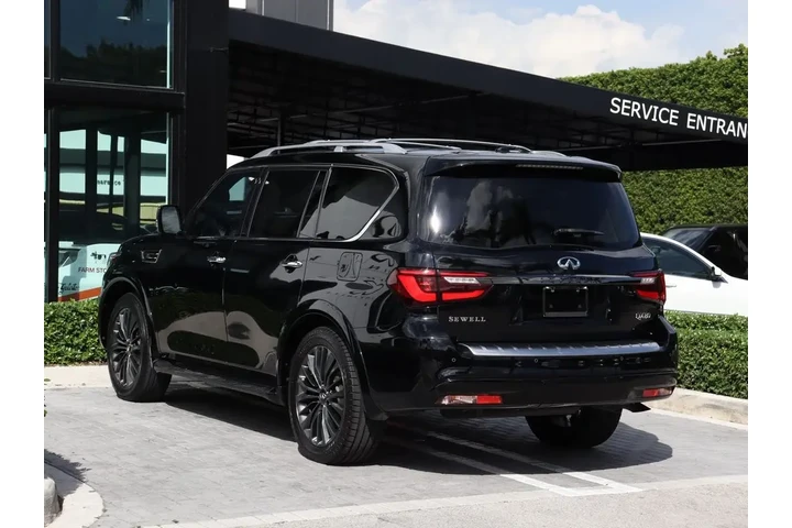 $43900 : INFINITI QX80 Premium image 4