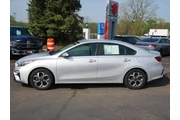 $12496 : Kia Forte 2020 FE 4dr Sedan thumbnail