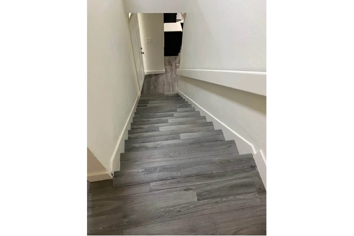 $1050 : Rento Cuatro con Baño Comparti image 4