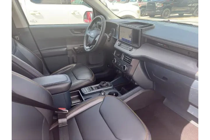 $35000 : Ford Maverick 2023 AWD Laria image 6
