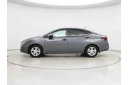 $16998 : Nissan Versa 2023 S 4dr Seda thumbnail