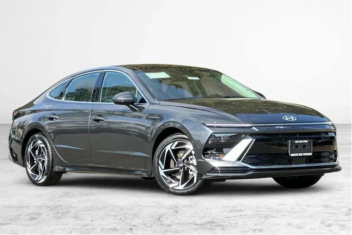 $26990 : Hyundai SONATA 2025 SEL Conv image 2