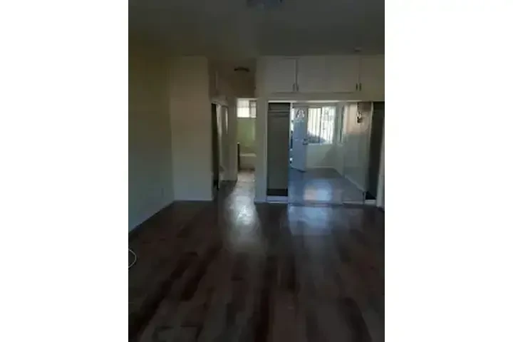 SOUTHGATE RENTO  APTO image 1