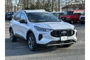 $31095 : Ford Escape 2025 AWD ST-Line thumbnail