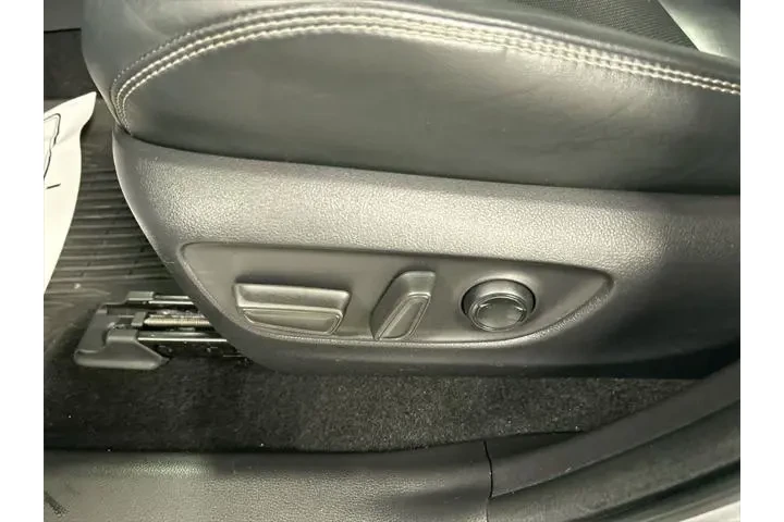 $32411 : Toyota RAV4 Hybrid 2021 AWD image 10