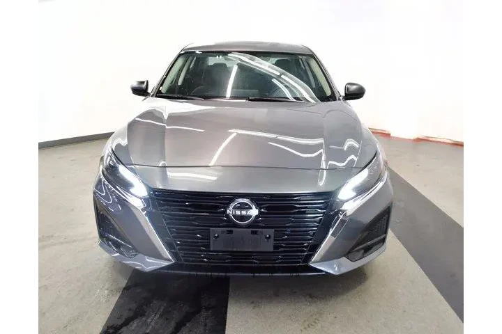 $21994 : Nissan Altima 2025 2.5 SV 4d image 3