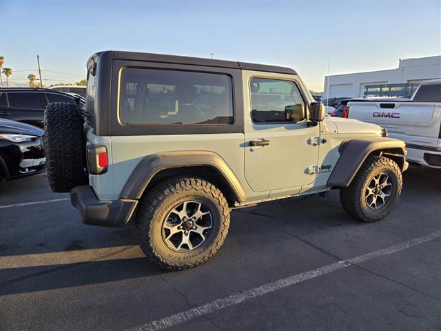 $33747 : Pre-Owned 2023 Wrangler Sport image 6