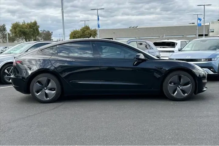 $20988 : Tesla Model 3 2021 Standard image 2