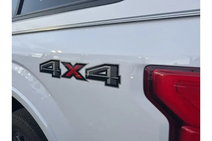 $32937 : Ford F-150 2019 4x4 Lariat 4 image 6