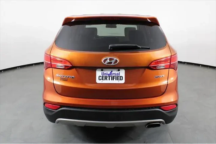 $9513 : Hyundai SANTA FE Sport 2015 image 9