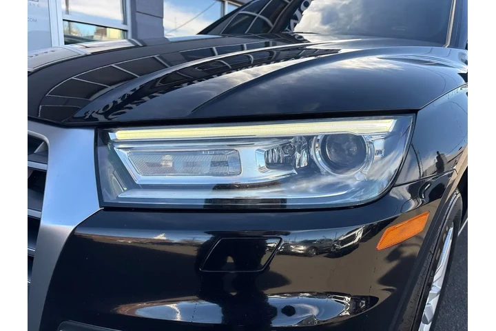 $17995 : 2020 Q5 Premium 45 TFSI quatt image 9