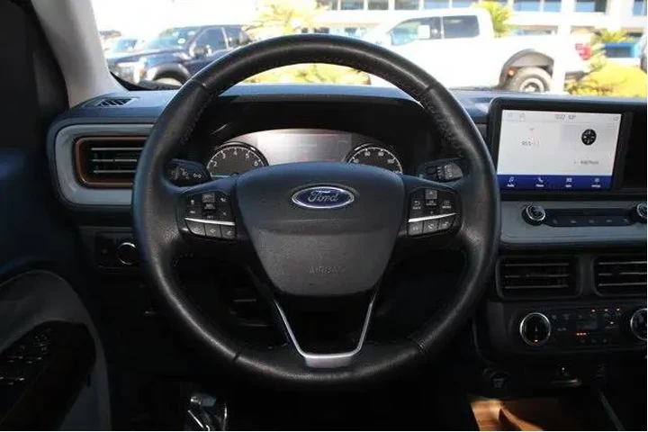 $29889 : Ford Maverick 2022 AWD XL 4d image 4