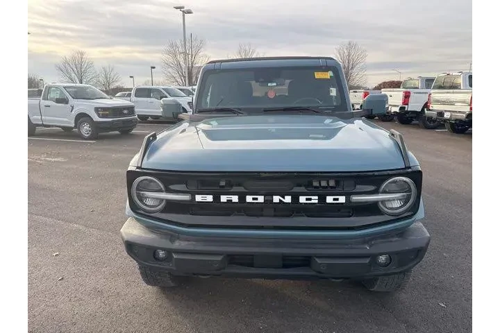 $36500 : Ford Bronco 2021 4x4 Outer B image 2