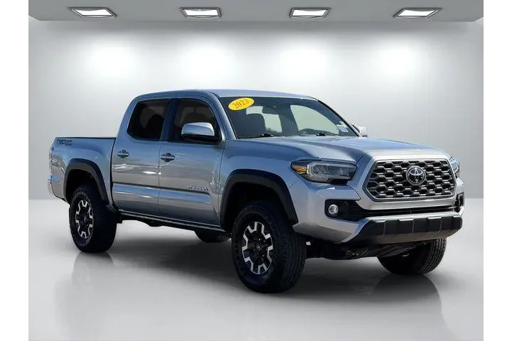 $33988 : Toyota Tacoma 2023 4x2 TRD O image 9