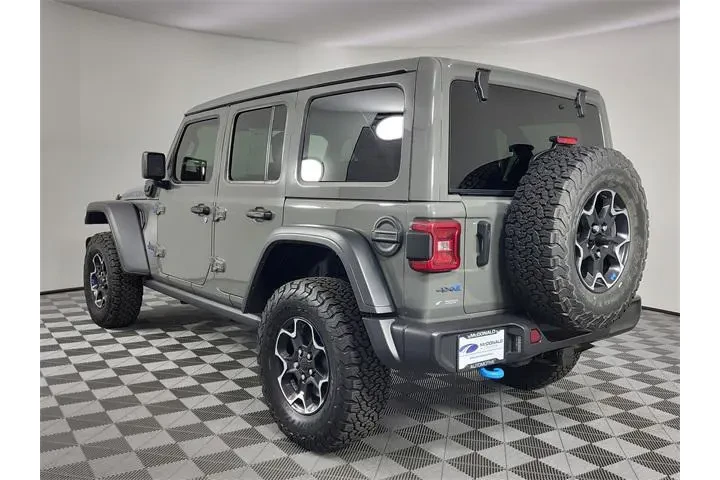 $31699 : Jeep Wrangler Unlimited 2022 image 3
