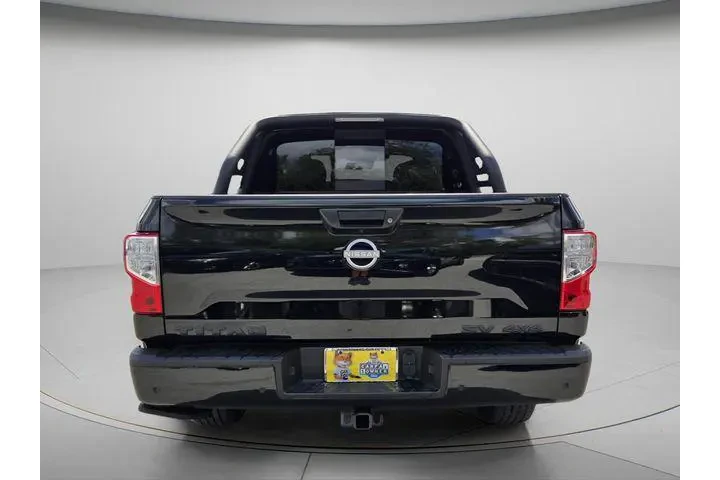 $39509 : Nissan Titan 2024 4x4 SV 4dr image 5