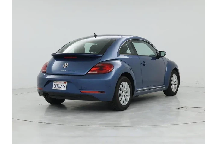 $27998 : Volkswagen Beetle 2019 2.0T image 8
