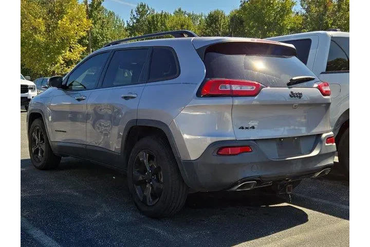 $10995 : Jeep Cherokee 2018 4x4 Latit image 6