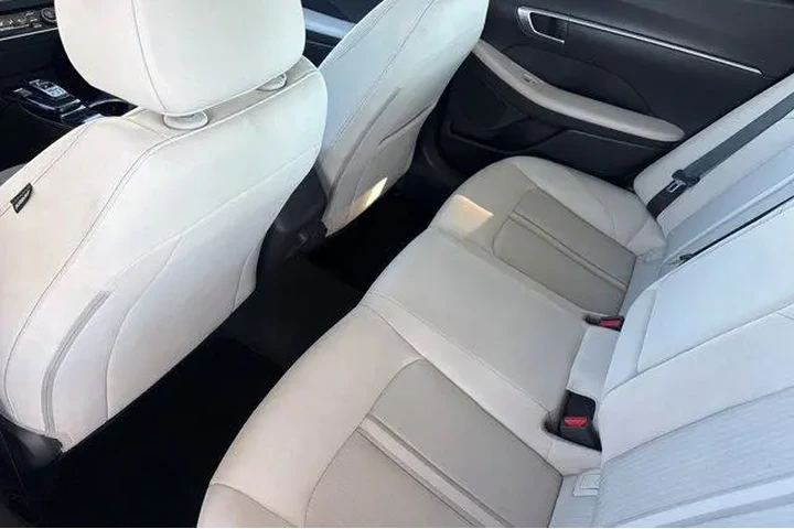 $17988 : Hyundai SONATA 2023 SEL 4dr image 6