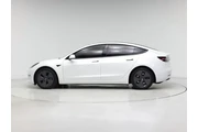 $26998 : Tesla Model 3 2023 4dr Sedan thumbnail