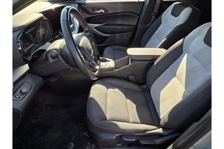 $22991 : Chevrolet Trax 2024 RS 4dr C image 4