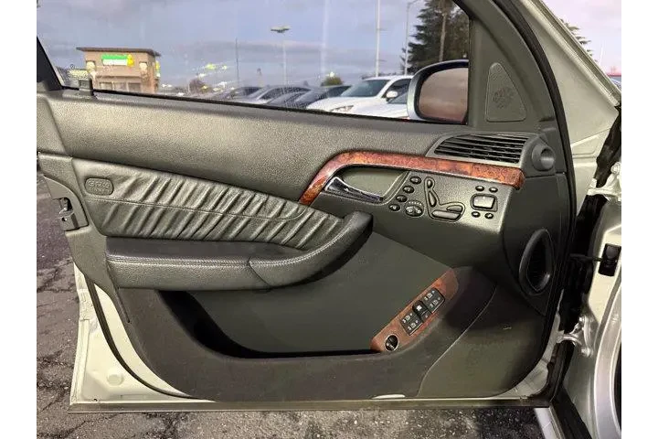 $14590 : Mercedes-Benz S-Class 2005 S image 10