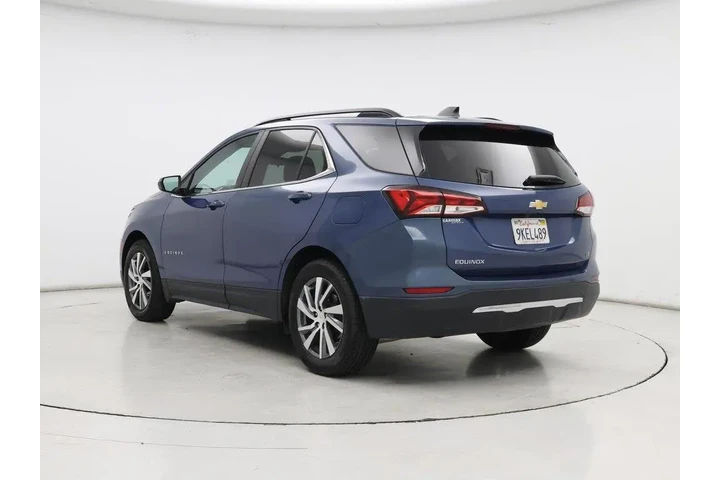 $23998 : Chevrolet Equinox 2024 LT 4d image 2