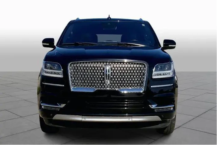$19797 : Lincoln Navigator L 2020 4x4 image 4