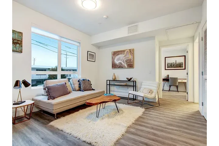 $3550 : Apartment For Rent image 9