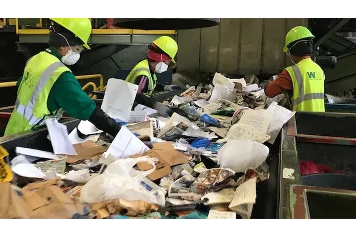 !!NOW HIRING!!! image 1