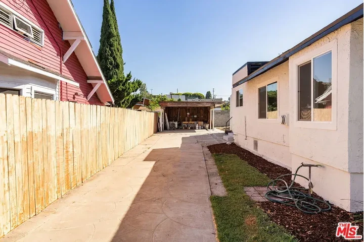 $1500 : Boyle Heights 2 Bed/ 2 Bath image 10