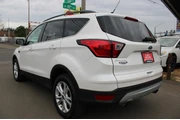 $12995 : 2019 Escape SEL 4WD thumbnail