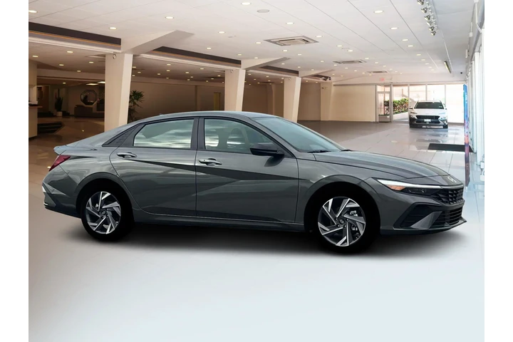 $25995 : Hyundai ELANTRA 2025 SEL Spo image 8