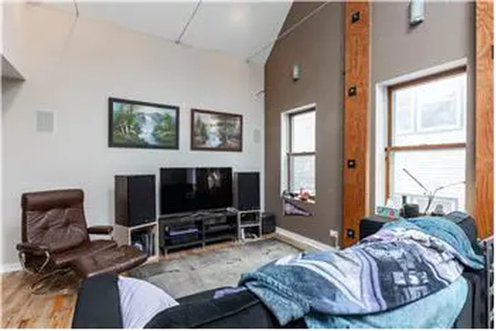 $3995 : Rental property with 2 bedro image 3