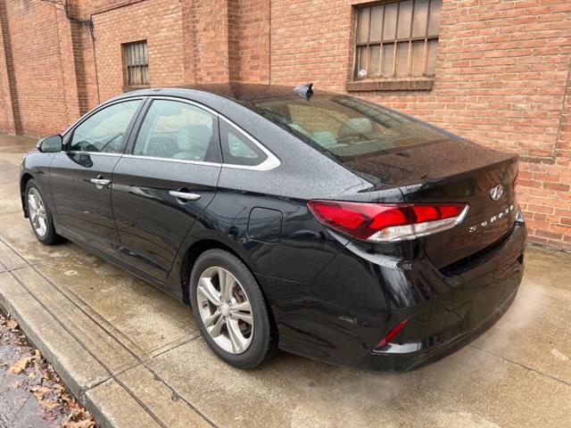 $16999 : 2018 Sonata Limited image 3