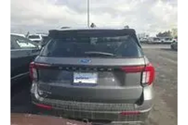$39999 : Ford Explorer 2025 Active 4d image 6