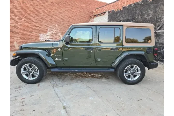 $33990 : Jeep Wrangler Unlimited 2021 image 4