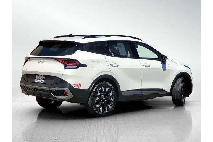 $31126 : Kia Sportage Plug-In Hybrid image 4