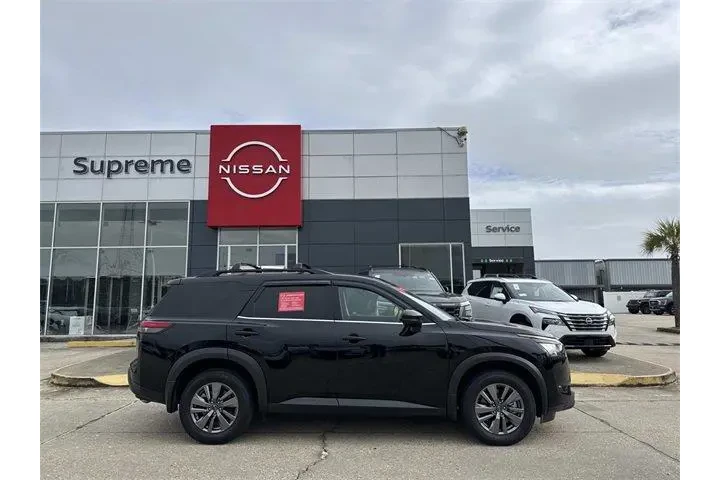 $34700 : Nissan Pathfinder 2025 AWD S image 7