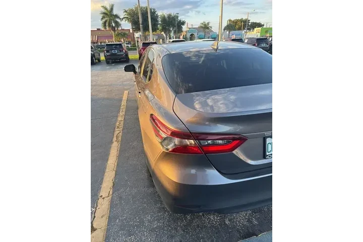 $19990 : Toyota Camry 2023 LE 4dr Sed image 4