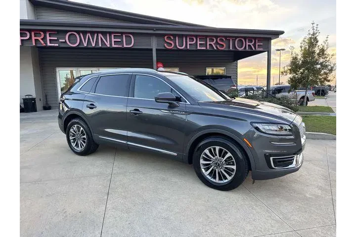 $22880 : Lincoln Nautilus 2020 4dr St image 1