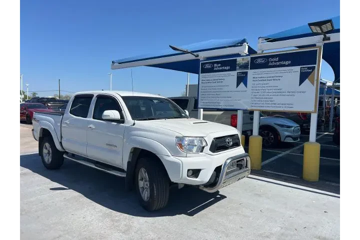 $21598 : Toyota Tacoma 2015 4x2 PreRu image 2
