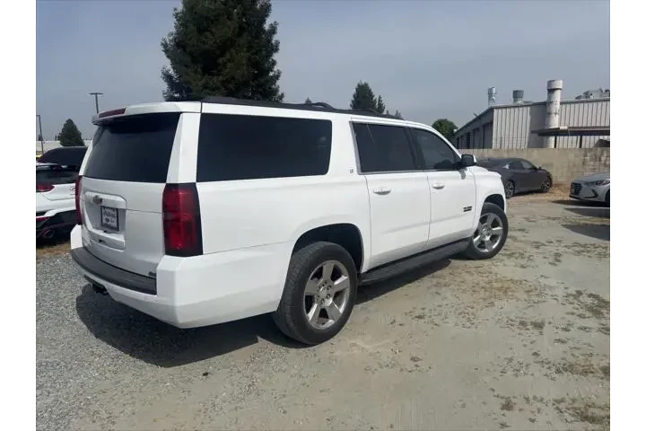 $18995 : Chevrolet Suburban 2017 4x2 image 5
