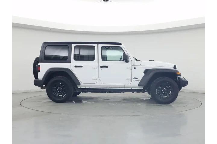 $27998 : Jeep Wrangler Unlimited 2022 image 7