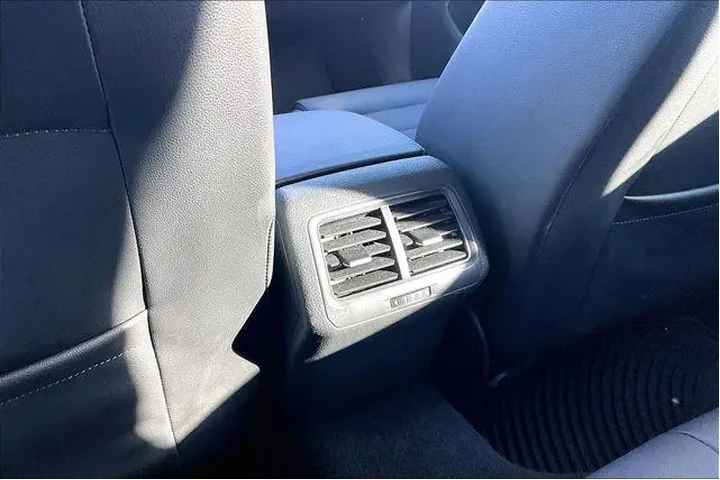 $14500 : Volkswagen Golf Alltrack 201 image 10